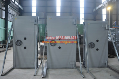 Cửa kho Ngân Hàng-KhoVàng BEMC